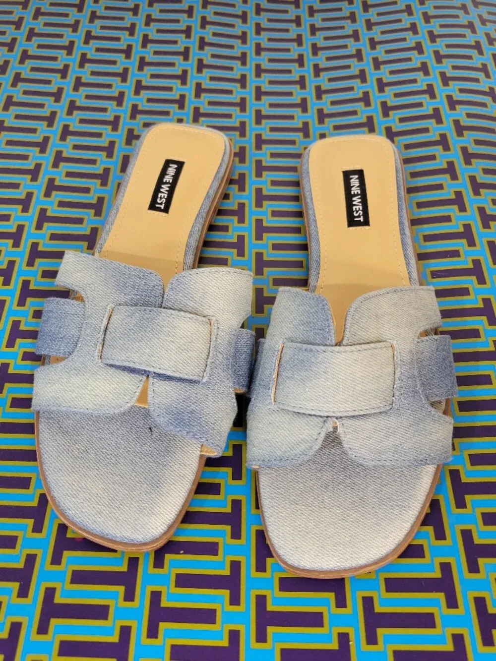 Nine West Light Denim Sandals NWT Sz 7.5 - Picture 2 of 8